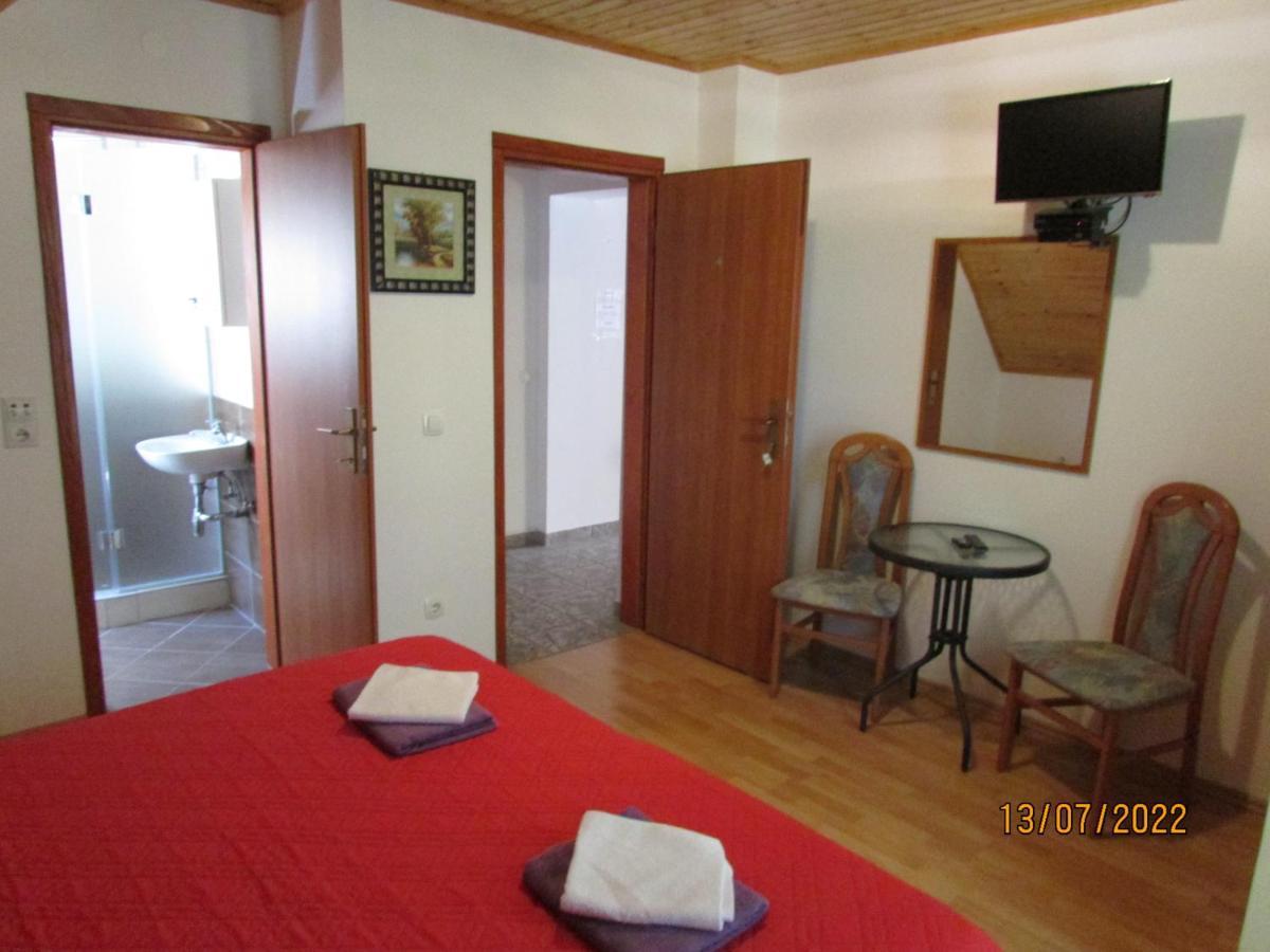 Guest House Nenad Plitvicka Jezera Luaran gambar