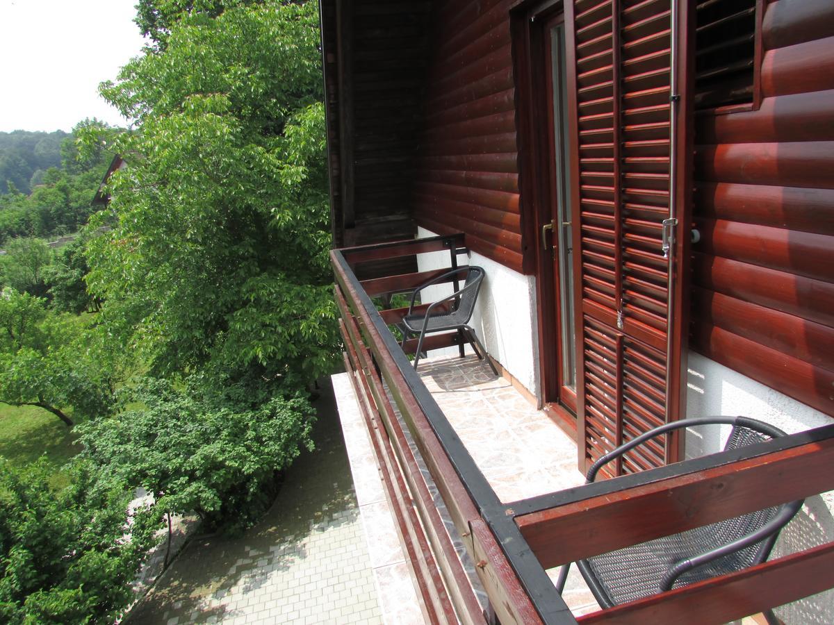 Guest House Nenad Plitvicka Jezera Luaran gambar
